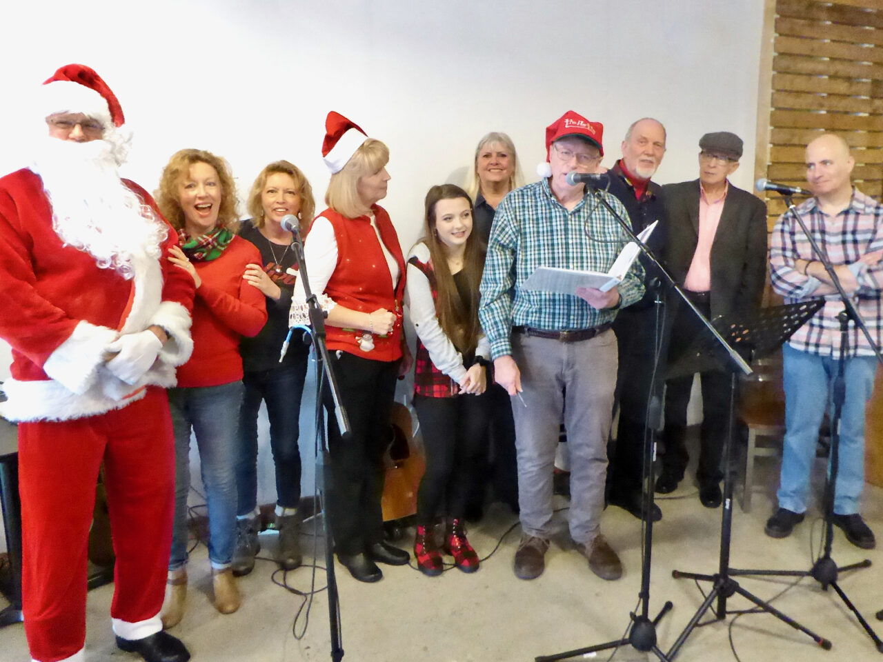 Songwriters to perform free Christmas concert Dec. 6 at Fountain City